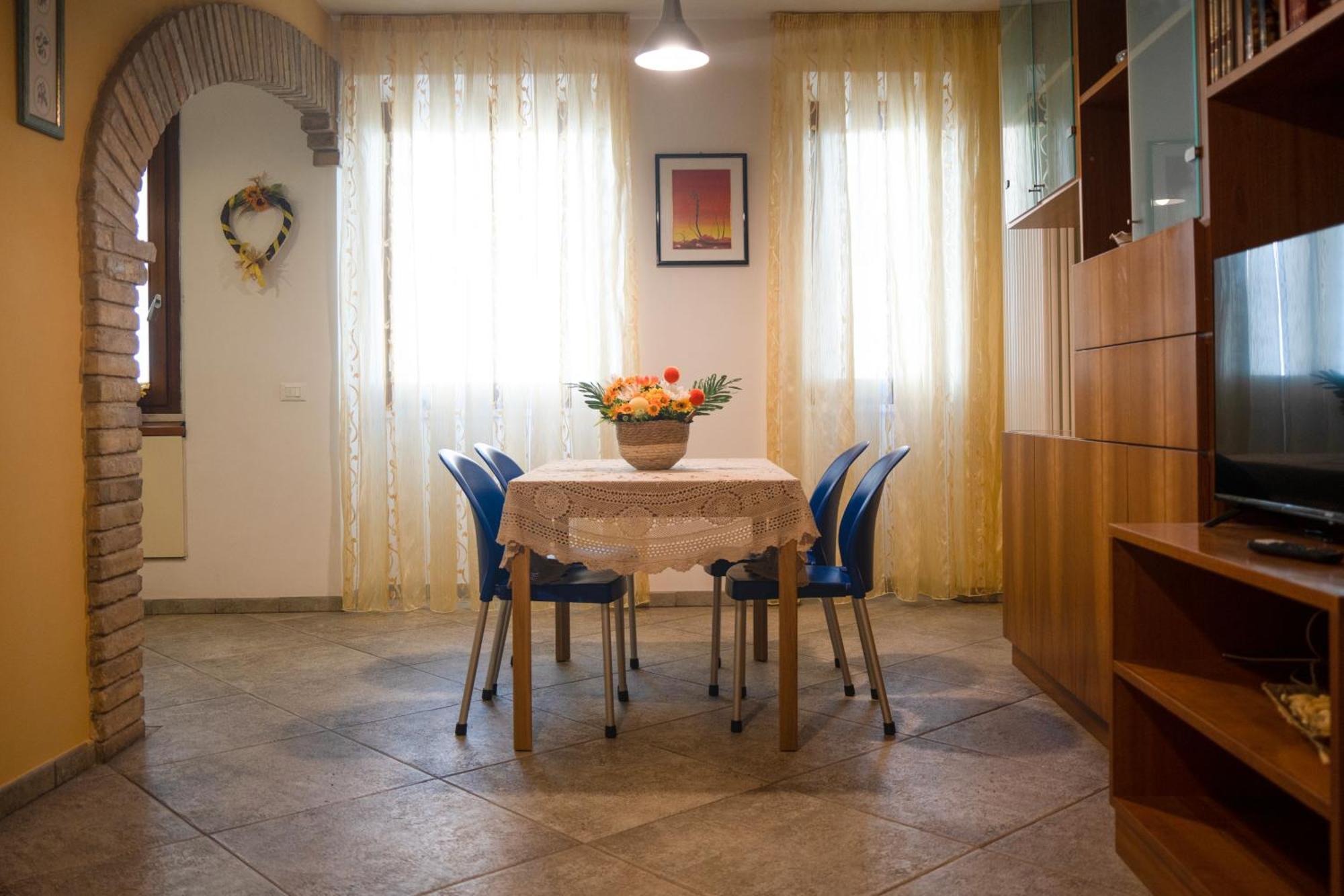 L'Apostolo E Il Navarca Villa Ortona Luaran gambar