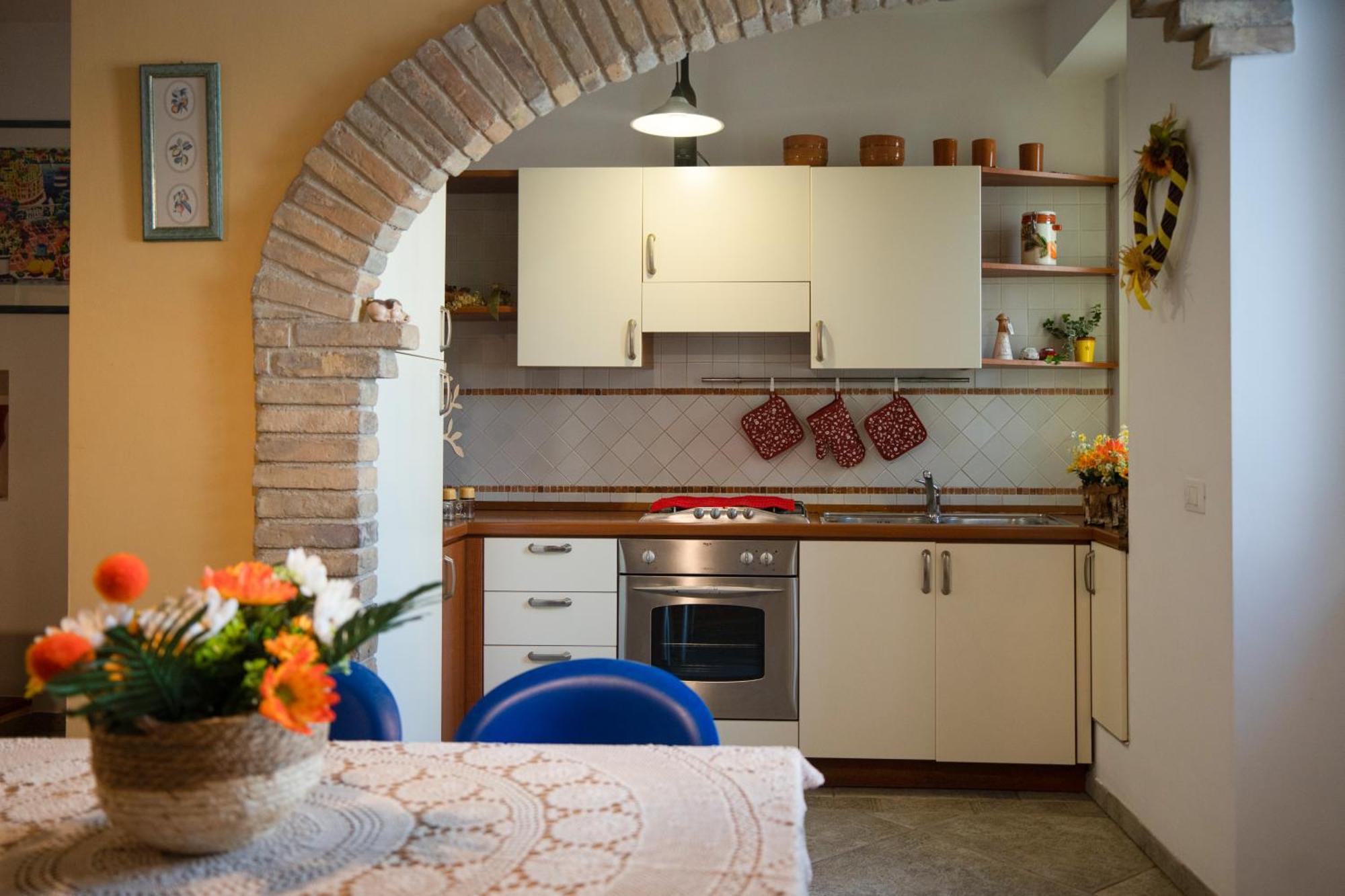 L'Apostolo E Il Navarca Villa Ortona Luaran gambar